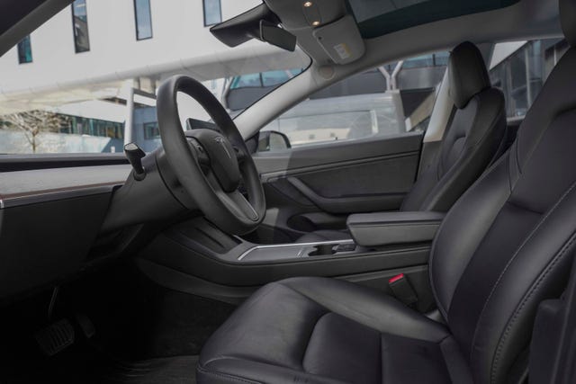 2019 TESLA MODEL 3 - 14