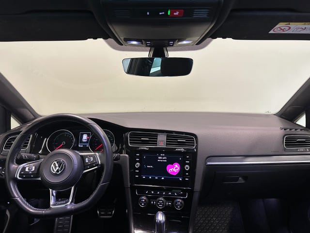 2018 VOLKSWAGEN GOLF - 33