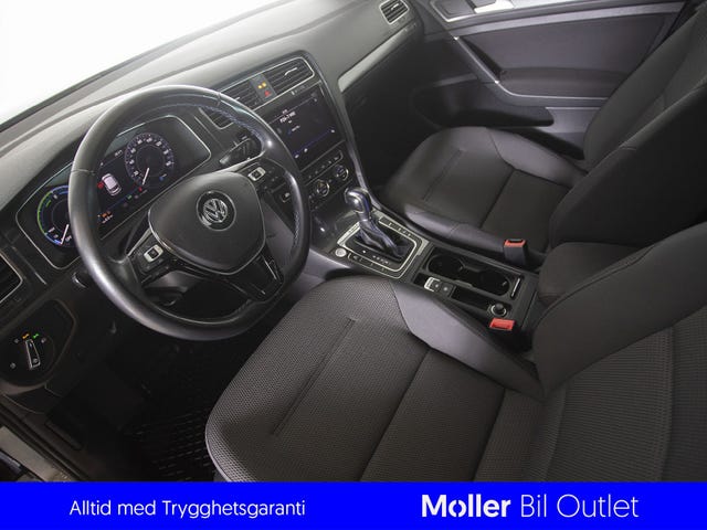 2018 VOLKSWAGEN GOLF - 10