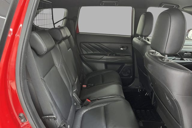 2020 MITSUBISHI OUTLANDER - 9