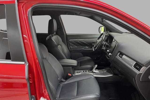 2020 MITSUBISHI OUTLANDER - 7