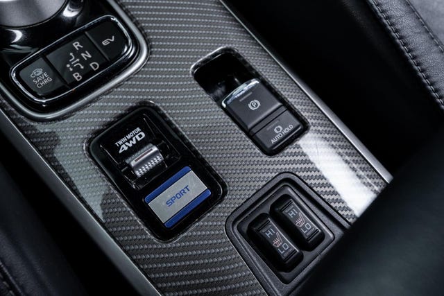 2020 MITSUBISHI OUTLANDER - 27