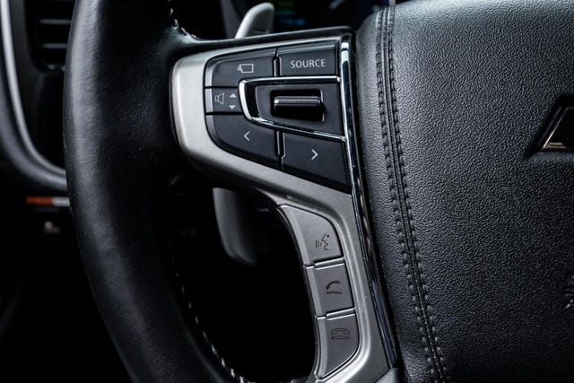 2020 MITSUBISHI OUTLANDER - 16