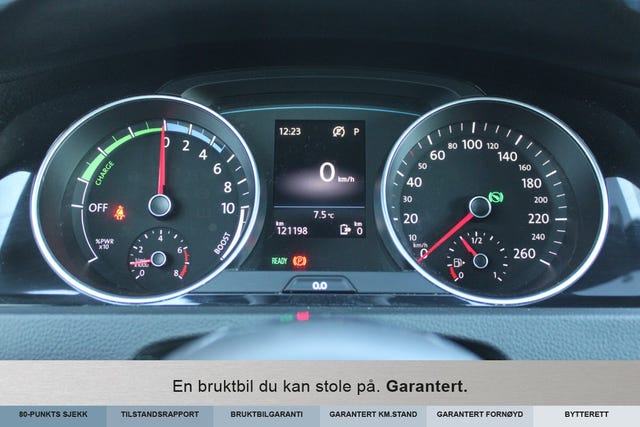 2018 VOLKSWAGEN GOLF - 28