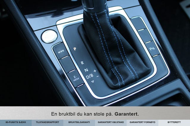 2018 VOLKSWAGEN GOLF - 32