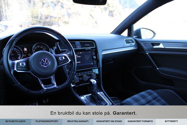 2018 VOLKSWAGEN GOLF - 24
