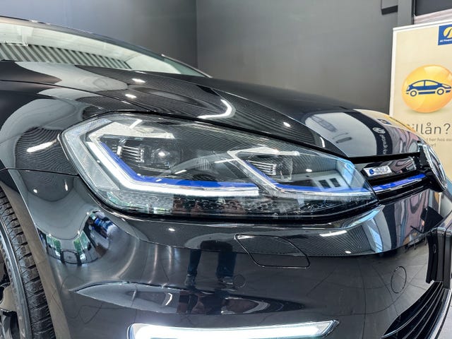 2019 VOLKSWAGEN GOLF - 9
