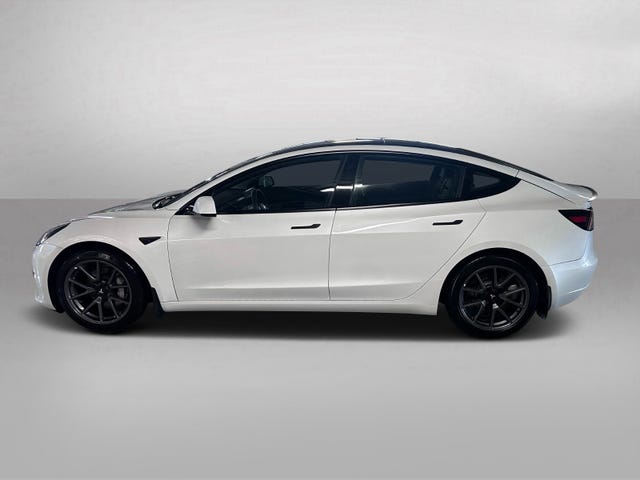 5YJ3E7EB8MF825132 2021 TESLA MODEL 3-1