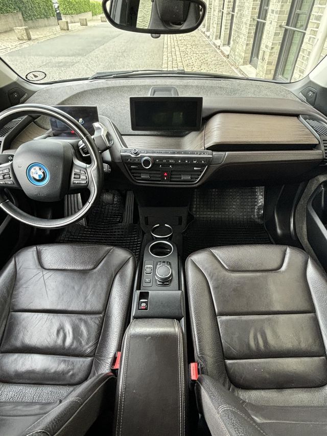2017 BMW I3 - 18