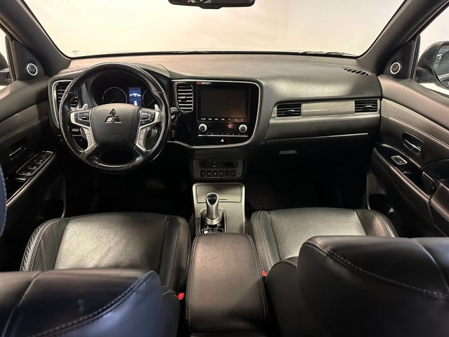 2020 MITSUBISHI OUTLANDER - 10