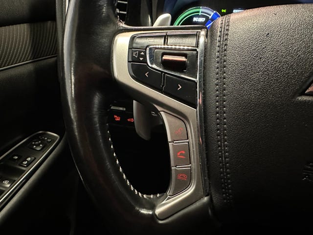 2020 MITSUBISHI OUTLANDER - 16