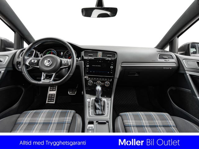 2018 VOLKSWAGEN GOLF - 10
