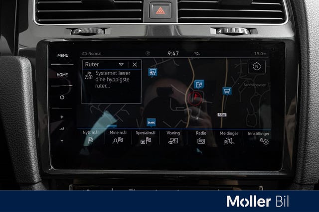 2019 VOLKSWAGEN GOLF - 12