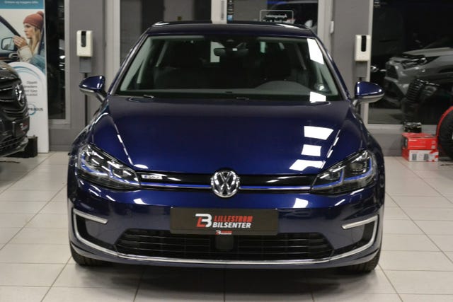 WVWZZZAUZJW907972 2018 VOLKSWAGEN GOLF-1