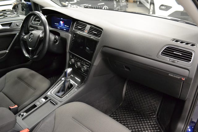 2018 VOLKSWAGEN GOLF - 14