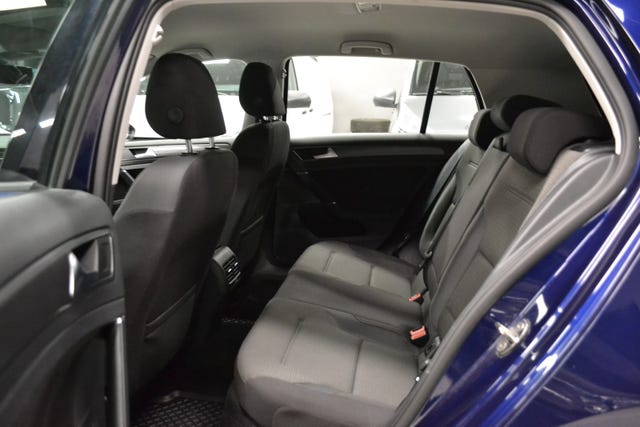 2018 VOLKSWAGEN GOLF - 12