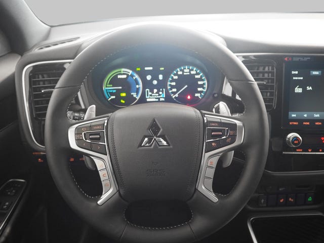 2020 MITSUBISHI OUTLANDER - 8