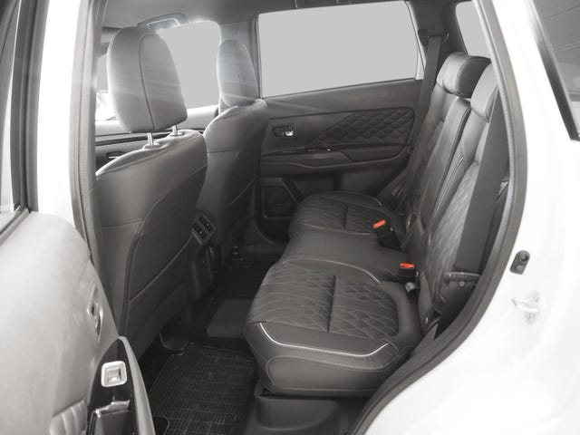 2020 MITSUBISHI OUTLANDER - 14