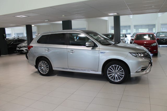 2020 MITSUBISHI OUTLANDER - 8