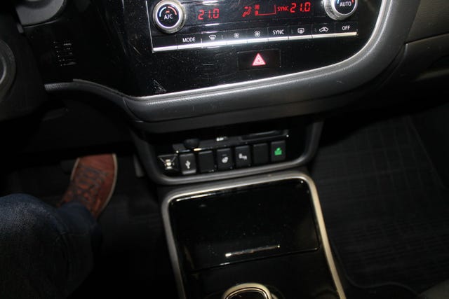 2020 MITSUBISHI OUTLANDER - 21