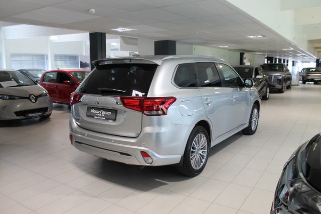 2020 MITSUBISHI OUTLANDER - 7