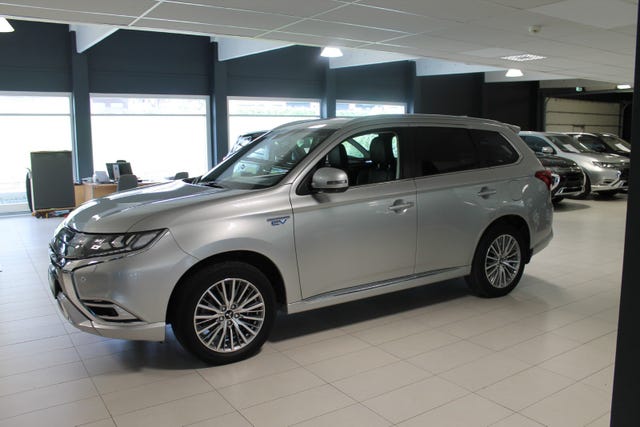 JMBXDGG3WLZ041453 2020 MITSUBISHI OUTLANDER-3