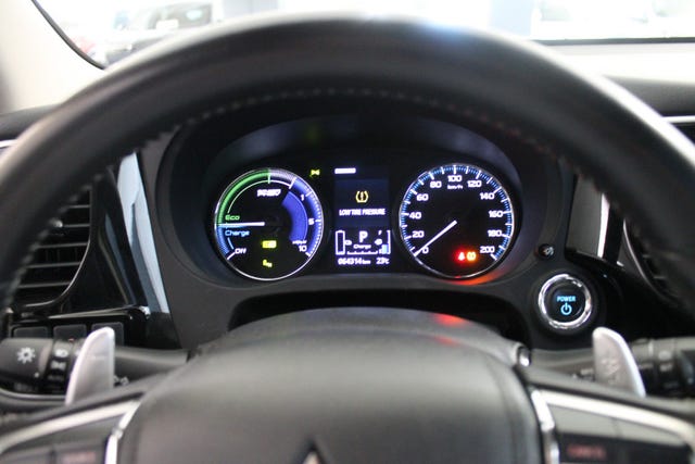 2020 MITSUBISHI OUTLANDER - 25