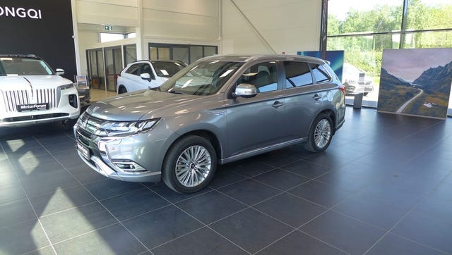 JMBXDGG3WLZ013377 2020 MITSUBISHI OUTLANDER-1