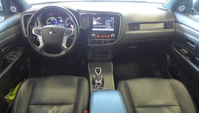 2020 MITSUBISHI OUTLANDER - 31