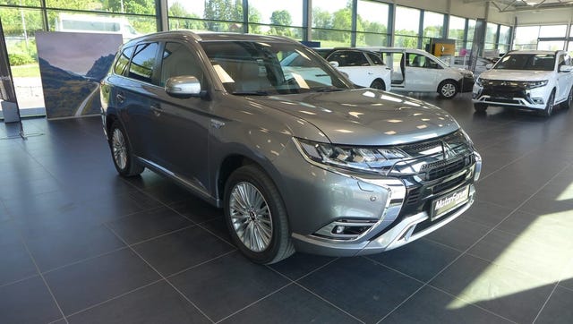 2020 MITSUBISHI OUTLANDER - 9