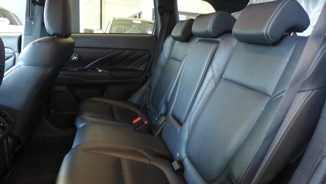 2020 MITSUBISHI OUTLANDER - 28