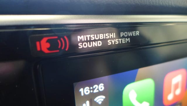 2020 MITSUBISHI OUTLANDER - 26