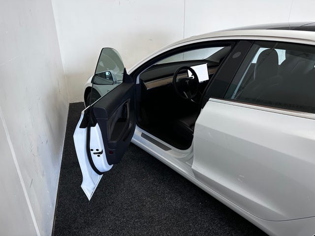 2019 TESLA MODEL 3 - 20