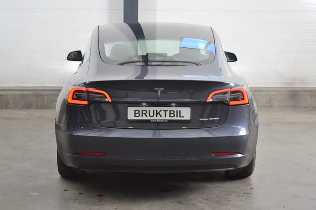 5YJ3E7EB1MF839891 2021 TESLA MODEL 3-4