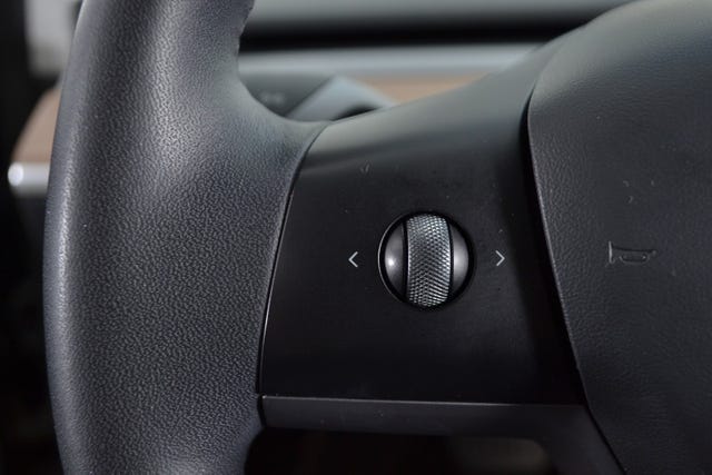 2021 TESLA MODEL 3 - 11