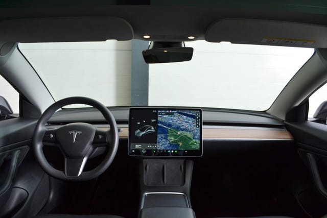 2021 TESLA MODEL 3 - 9