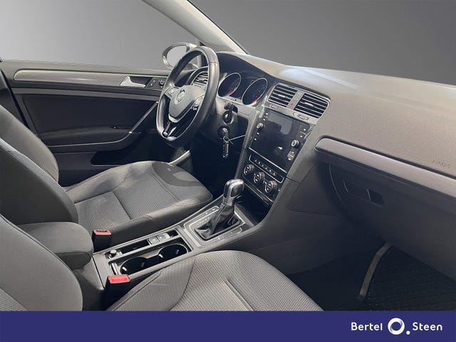 2019 VOLKSWAGEN GOLF - 10