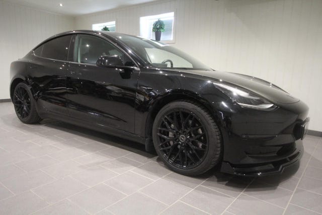 5YJ3E7EB9MF834101 2021 TESLA MODEL 3-0