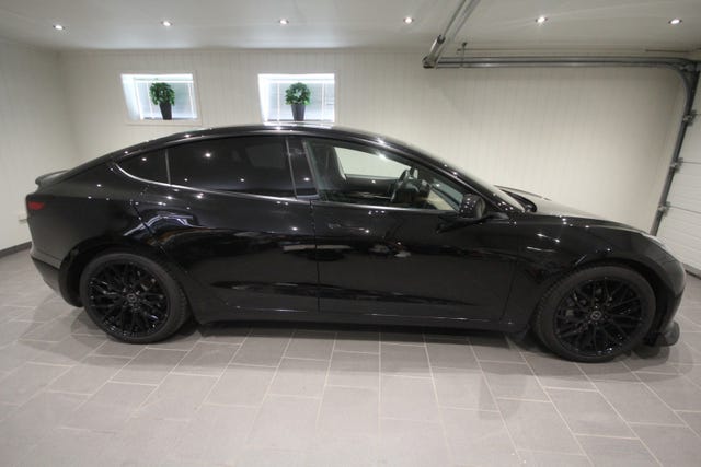 5YJ3E7EB9MF834101 2021 TESLA MODEL 3-5