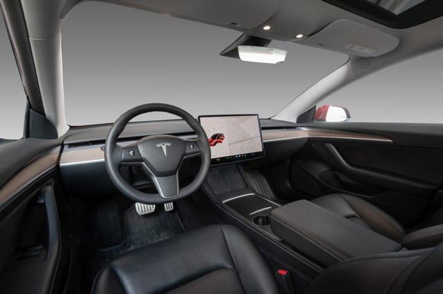 5YJ3E7EC0MF964325 2021 TESLA MODEL 3-4