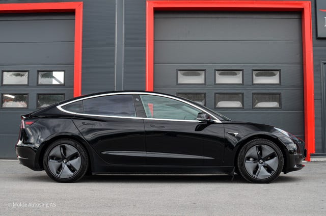 2019 TESLA MODEL 3 - 9