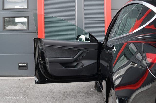 2019 TESLA MODEL 3 - 12