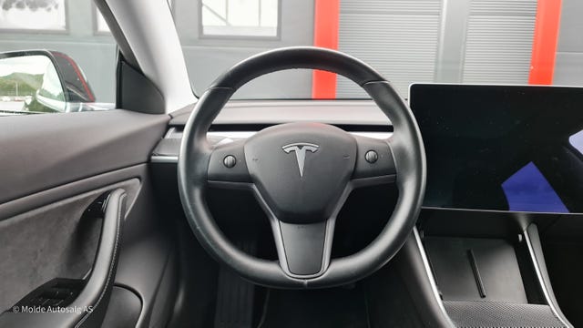 2019 TESLA MODEL 3 - 16