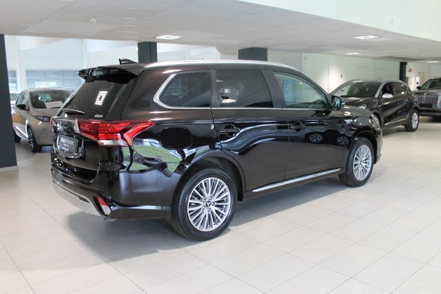 2020 MITSUBISHI OUTLANDER - 7