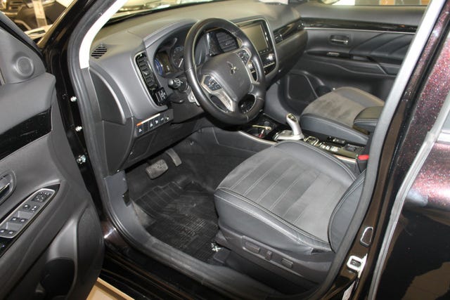 2020 MITSUBISHI OUTLANDER - 16