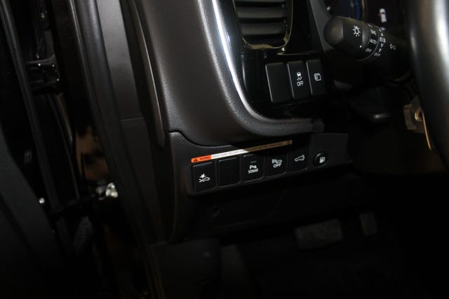 2020 MITSUBISHI OUTLANDER - 18