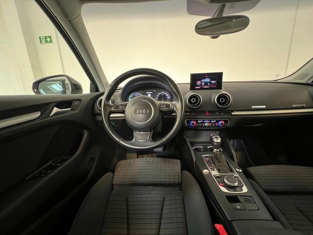 2015 AUDI A3 - 23