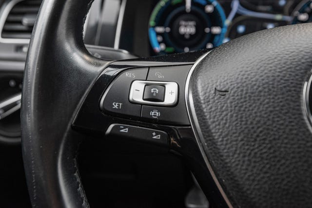 2019 VOLKSWAGEN GOLF - 10