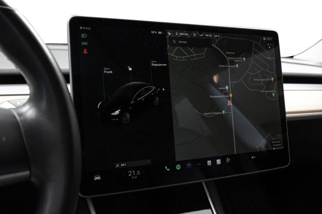 2019 TESLA MODEL 3 - 15