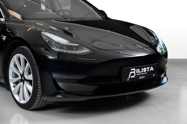 5YJ3E7EB2KF234078 2019 TESLA MODEL 3-4